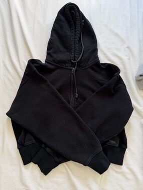 Aritzia TNA Sweathoodie in black